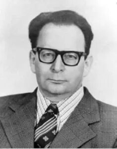 Лев павлович