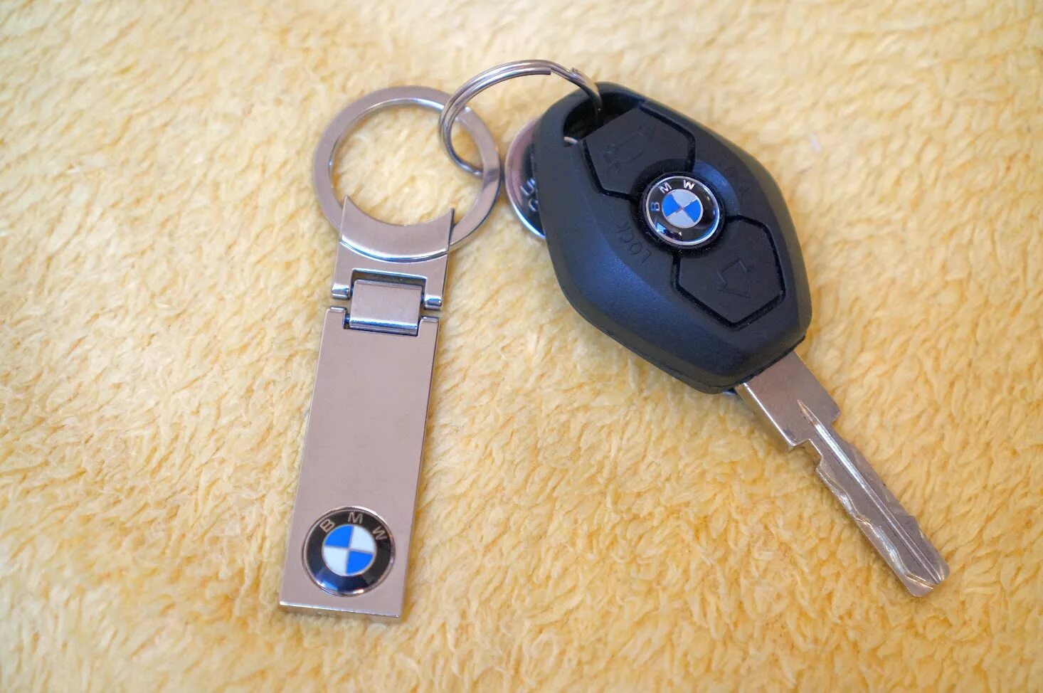 Автомобильные ключи зажигания. Ключ зажигания краз 250. Ключ зажигания мазда сх7. Болванка ключа газ 3102. Ключ зажигания renault logan 2.