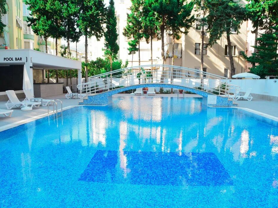 Отель joy турция. Рамира джой. Клеопатра рамира отель 4. Ramira joy hotel аланья. Турция отель джой алдин 4.