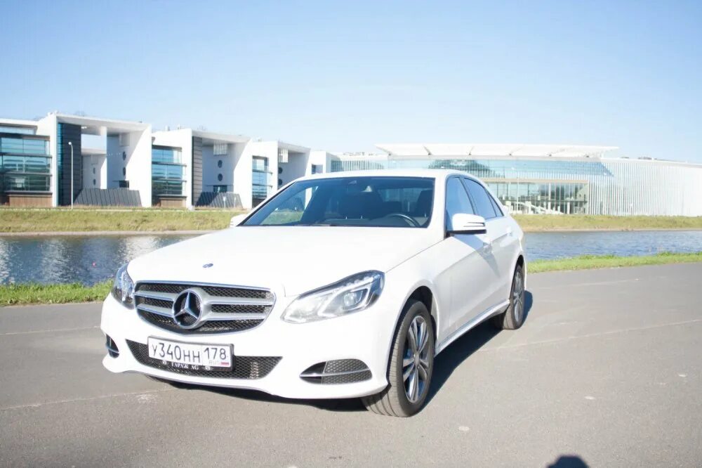 Mercedes-benz cls 250d. W212 купе белый. Mercedes-benz cls-class c218 white 400. Ешка мерседес w213. Белый мерседес амг 777 777.