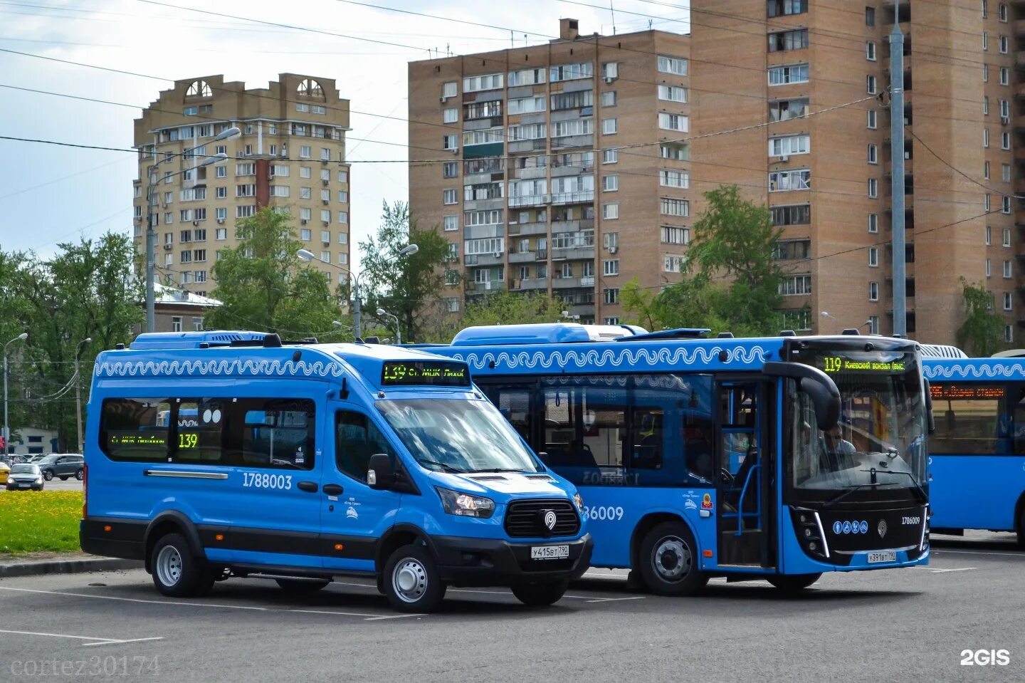 Маршрутный автобус. 139 автобус маршрут. 139 автобус москва. 139 автобус маршрут. 139 автобус.