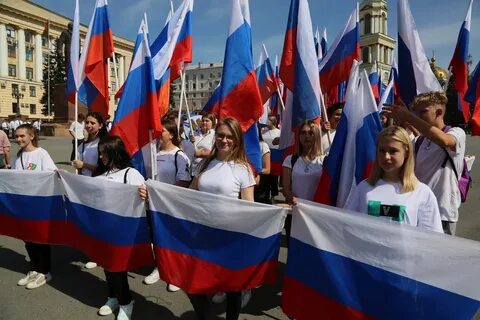 Парад флагов матушка земля