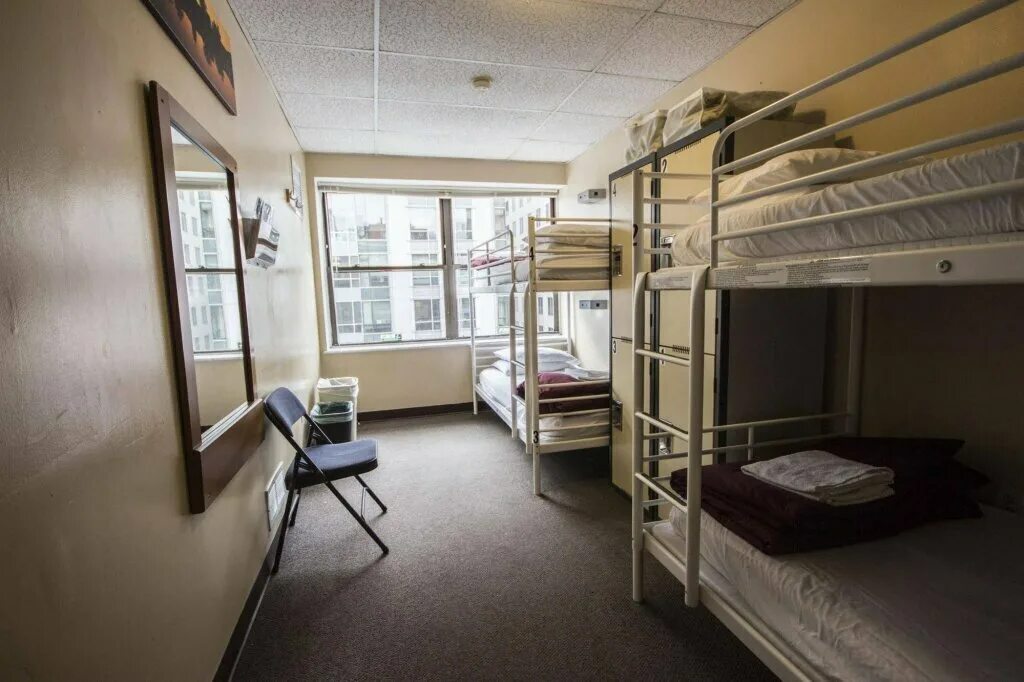 Общество общежитий. Хостел Вашингтон. Общежитие в Америке. Общежитие в Америке для студентов. Комната общежития США.