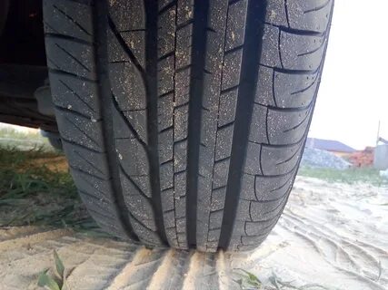 Goodyear eagle sport r16