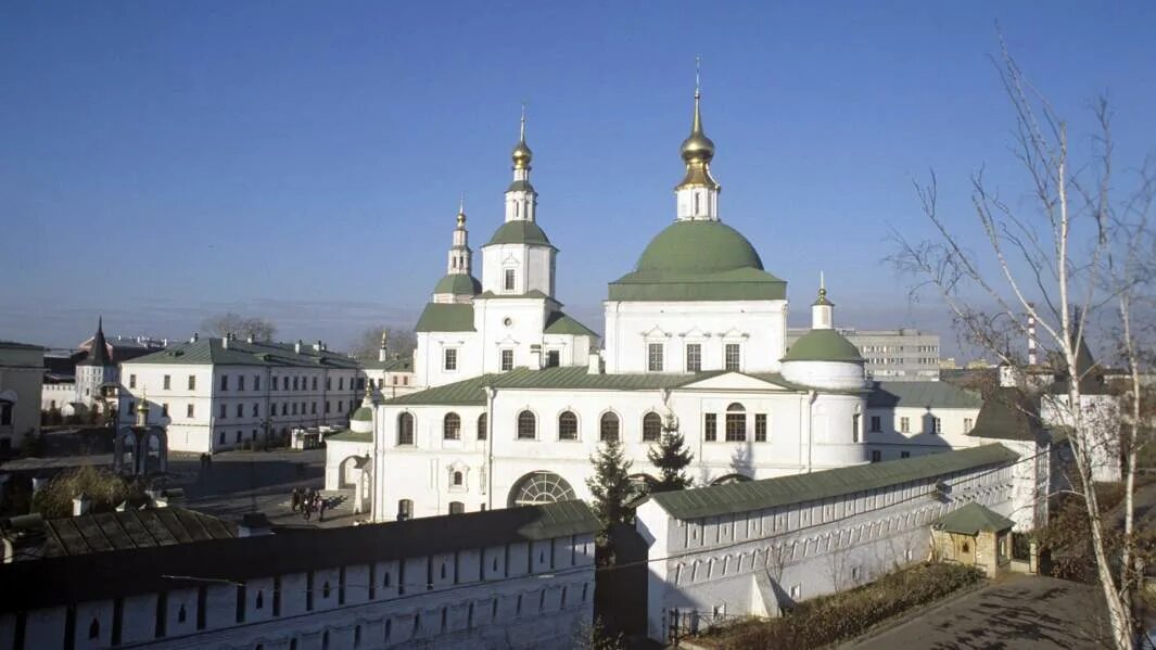 Ficheiro:St. Daniel Monastery in Kozhuhovo, Moscow.jpg - Wikipédia, a enciclopéd