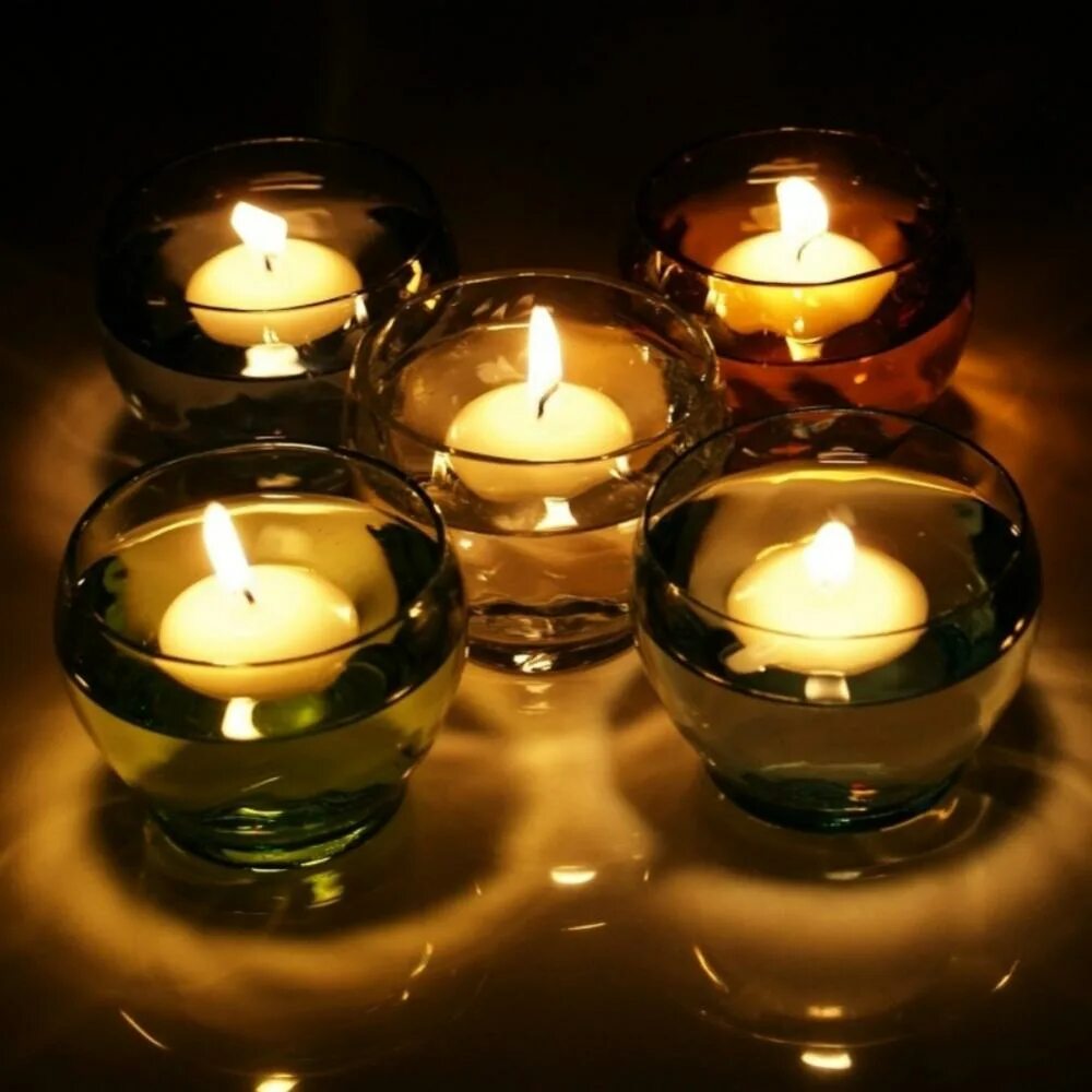 Плавающие свечи. Плавающие свечи. Свечи круглый плавающие. Плавающие свечи. Подсвечник для плавающей свечи.