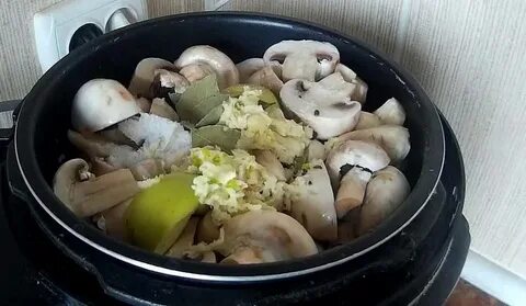 Приготовить грибы с картошкой в мультиварке
