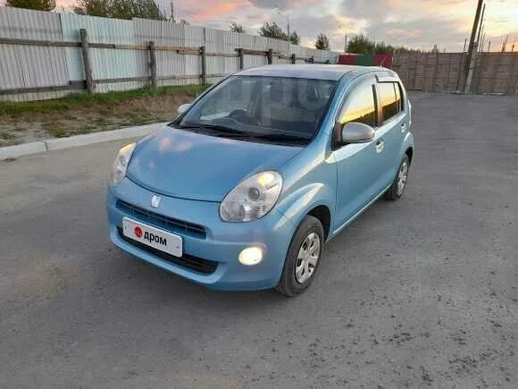 Toyota passo 2014. Toyota vitz 2016. Vitz 2001. Тойота витс 2001 года кузов. Тойота пассо 2014.