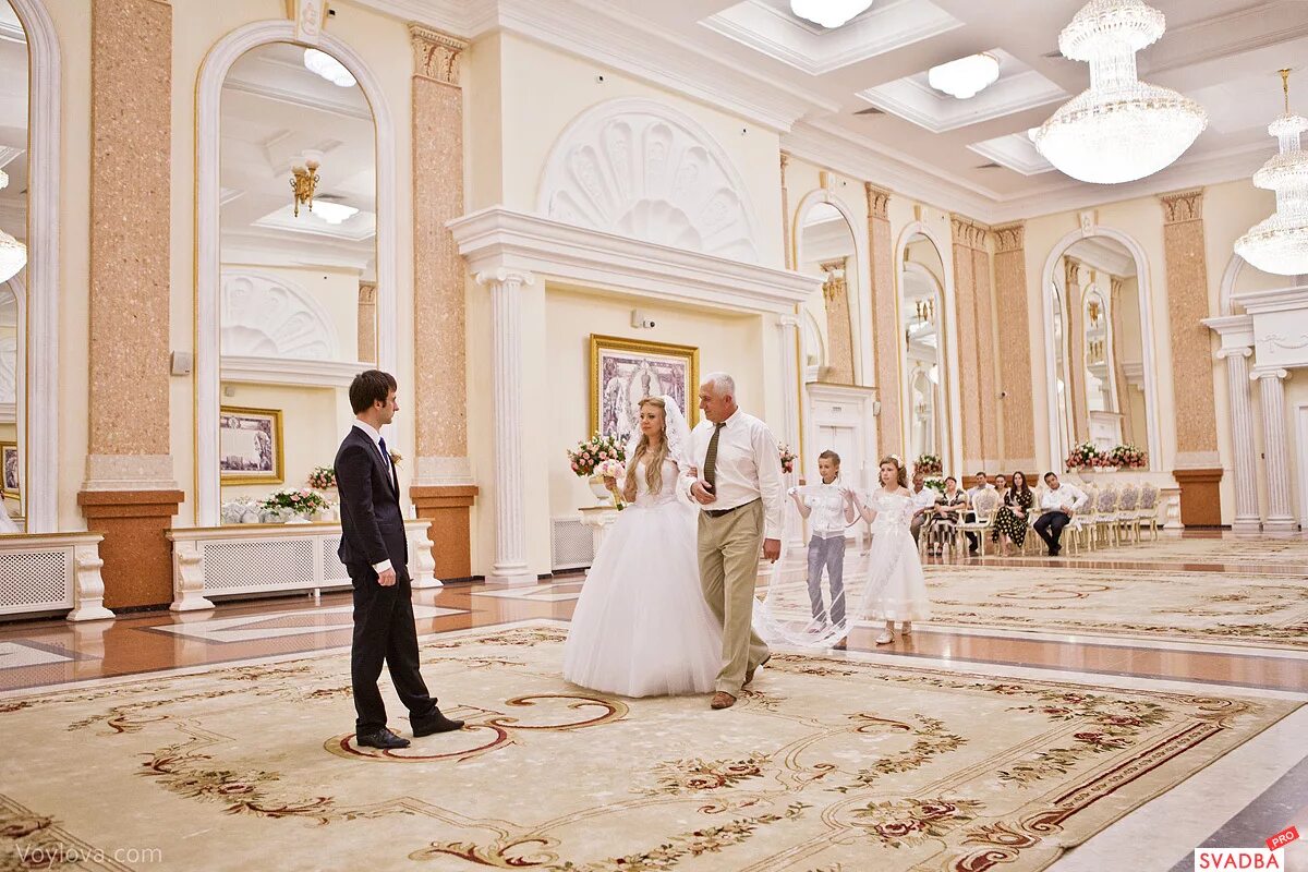 дворец бракосочетания "екатерининский зал". екатерининский зал какие залы. екатерининский зал какие залы. екатерининский зал какие залы. дворец бракосочетания екатерининский зал, краснодар.