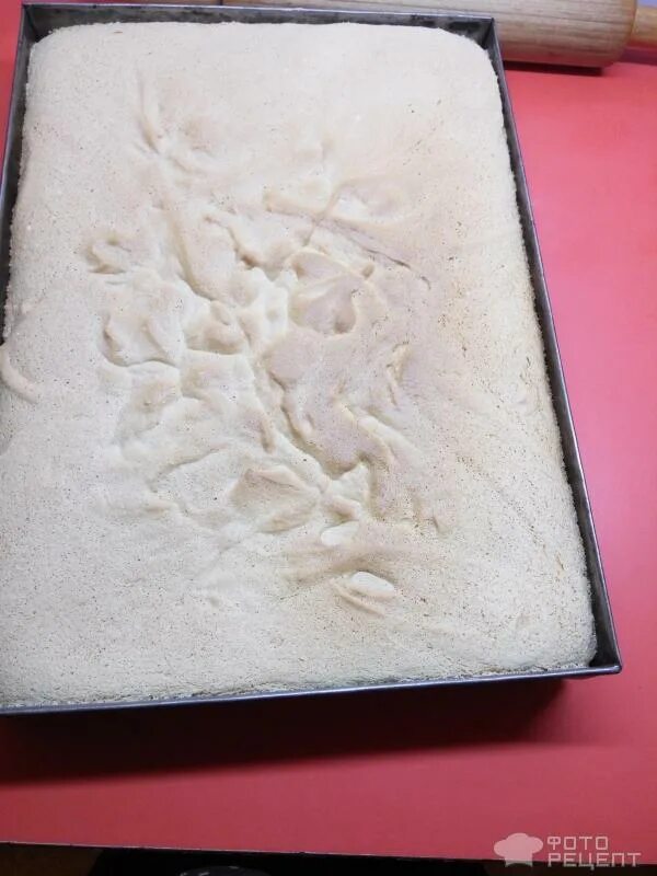 Хлопковый бисквит кастелла. Бисквит в духовке. Коржи для торта квадратные. Прямоугольник бисквит. Бисквит квадратной формы.