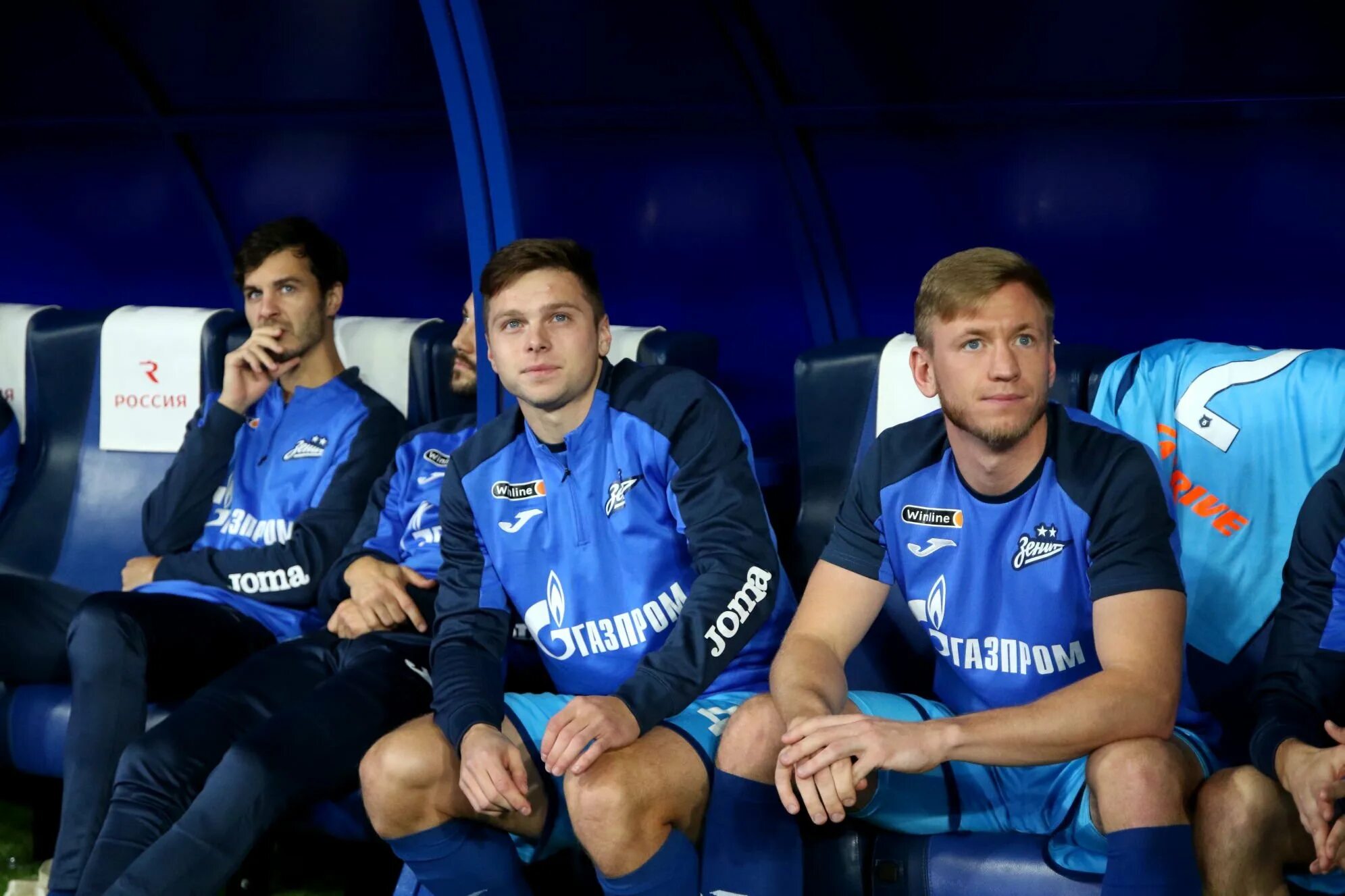 зенит график игр. тинькофф рпл. зенит фото. футбол фото. расписание матчей зенита 2024 по футболу.