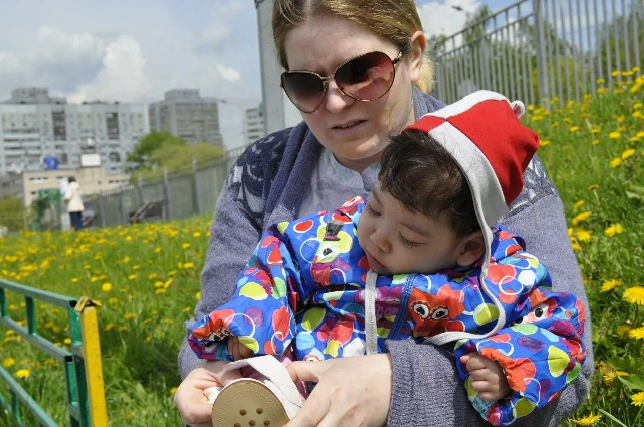 Няни хоспис дом с маяком. Няня в детский хоспис. Няня для ребенка Московская область. Интервью с няней для ребенка. Няня для детей босса