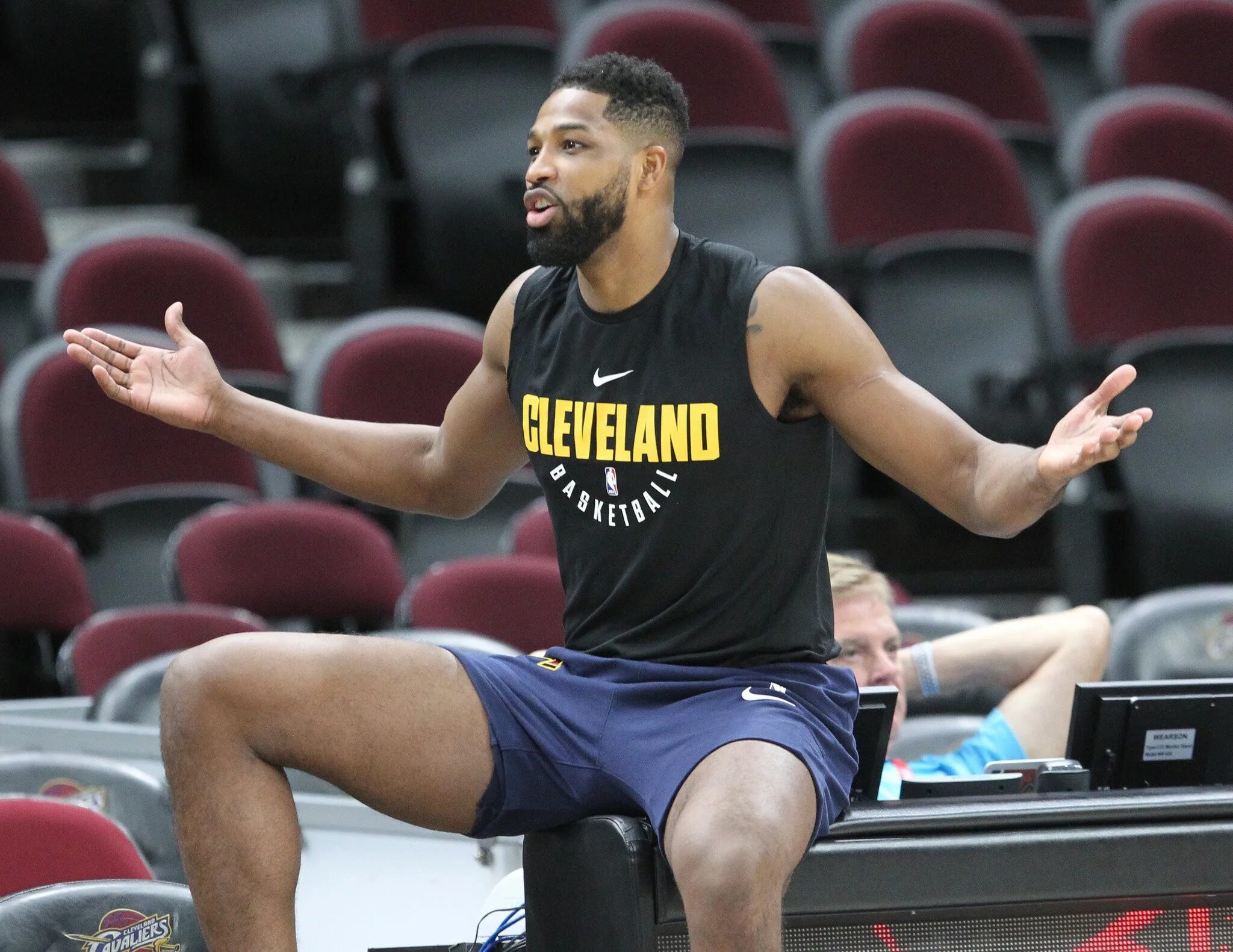 Ти эль томпсон. Джабари уокер. Тристан томпсон. Тристан томпсон баскетболист. Кенни томпсон темнокожий.