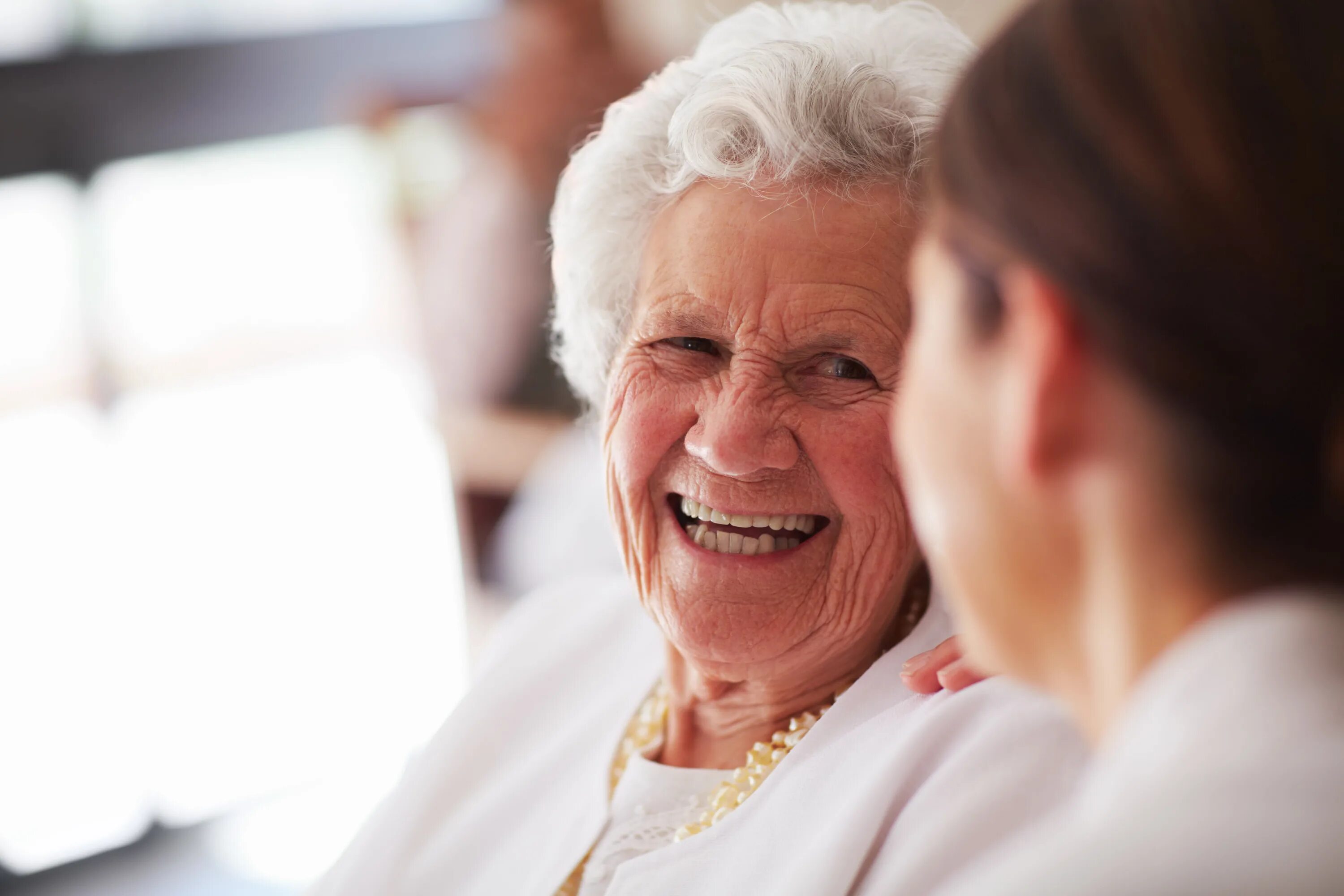 Living old age. Улыбка пожилой. Пожилые люди. Пожилые люди улыбаются. Улыбки пожилых людей.