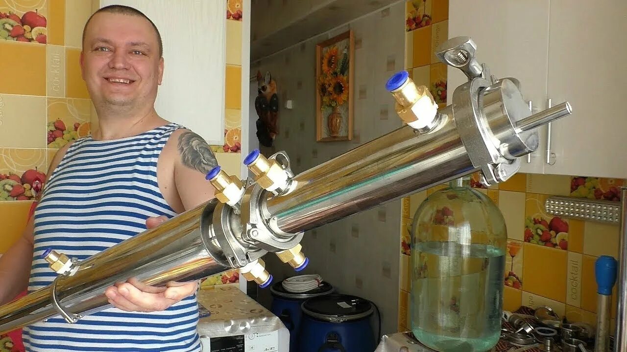 Перегон бурбона. Ректификационная колонна по пару. перегон на ректификационной колонне. перегонка на бражной колонне. первая перегонка браги на колонне.
