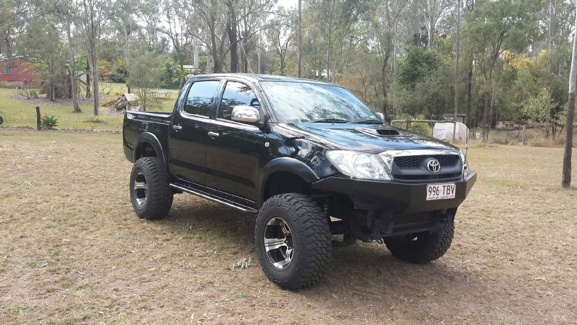 Тойота Хайлюкс пикап 2007. Toyota Hilux 106 32 колеса. Toyota Hilux 4. Toyota Hilux off Road.