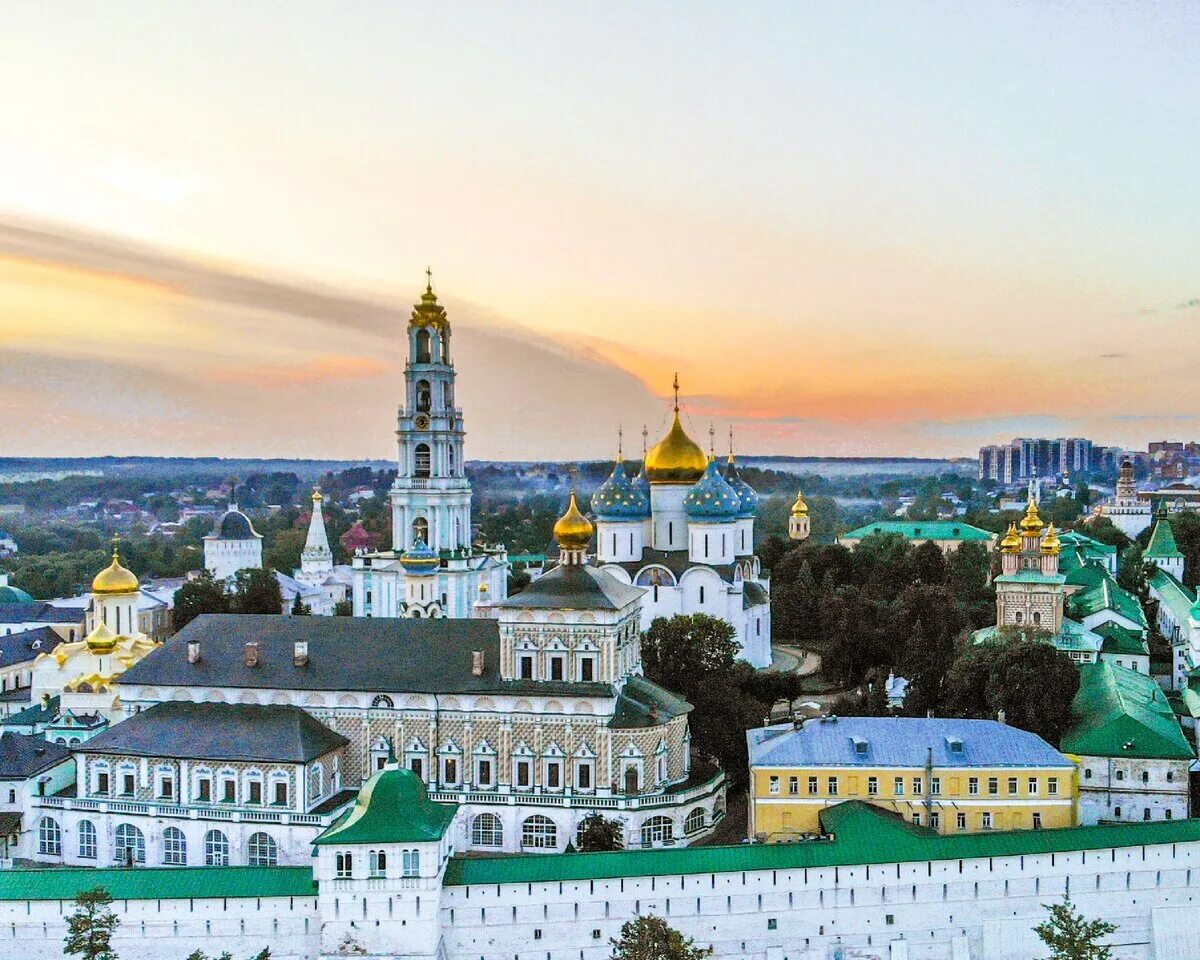 Свято троицкий москва. Троице-Сергиева Лавра Сергиев Посад. Сергиево Троицкая Лавра Сергиев Посад. Сергиев Посад монастырь Сергия Радонежского. Троице – Сергиева Лавра в Сергиевой Посаде.