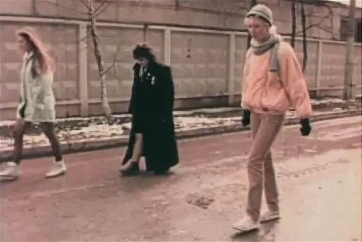 Стрельцова не его ребенок роковая ошибка. Роковая ошибка фильм 1988. наталья андросик роковая ошибка. ирина резникова роковая ошибка. худ фильм роковая ошибка.