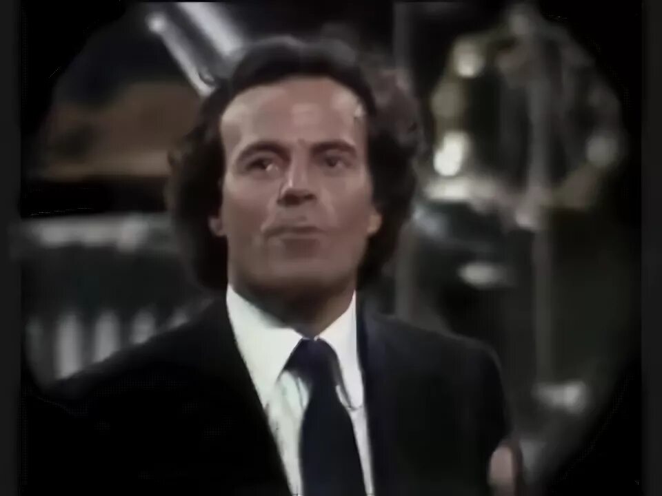 Перевод песни хулио иглесиас песни побре диабло. 181 julio iglesias - nathalie. Julio iglesias pobre. De nina a mujer хулио иглесиас альбомы хулио иглесиаса. Gwendolyne хулио иглесиас.