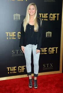 Justine Ezarik's Feet, Toes And Soles.