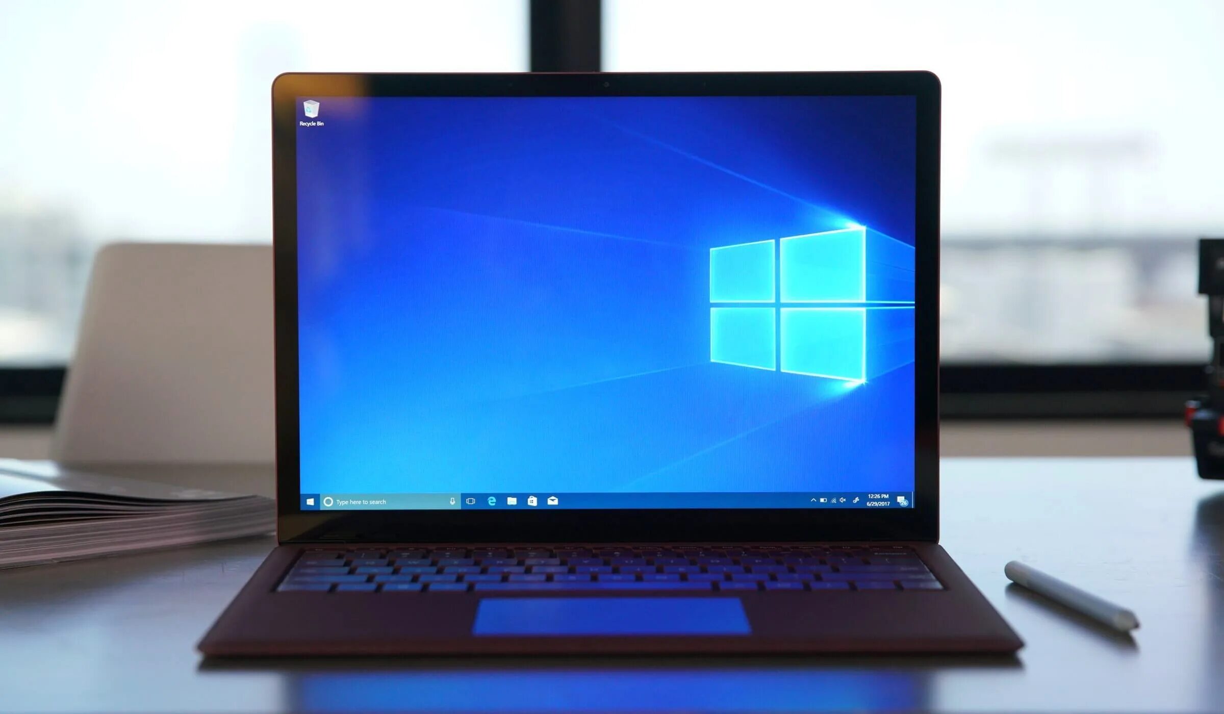 Компьютер microsoft windows 10. Microsoft windows 10. виндовс 10 комп. ноутбук виндовс 10. нетбук с виндовс 10.
