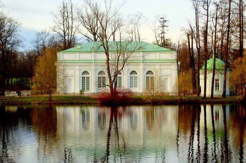 Екатерининский парк зал на острову. Павильоны острова. Гатчина парк павильон венеры. Екатерининский парк павильон зал на острову. Павильон зал на острову в екатерининском парке.