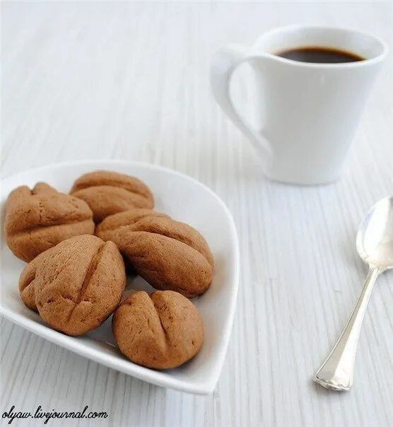 Кофейно-шоколадное печенье - Foodclub - кулинарные рецепты с пошаговыми фотограф