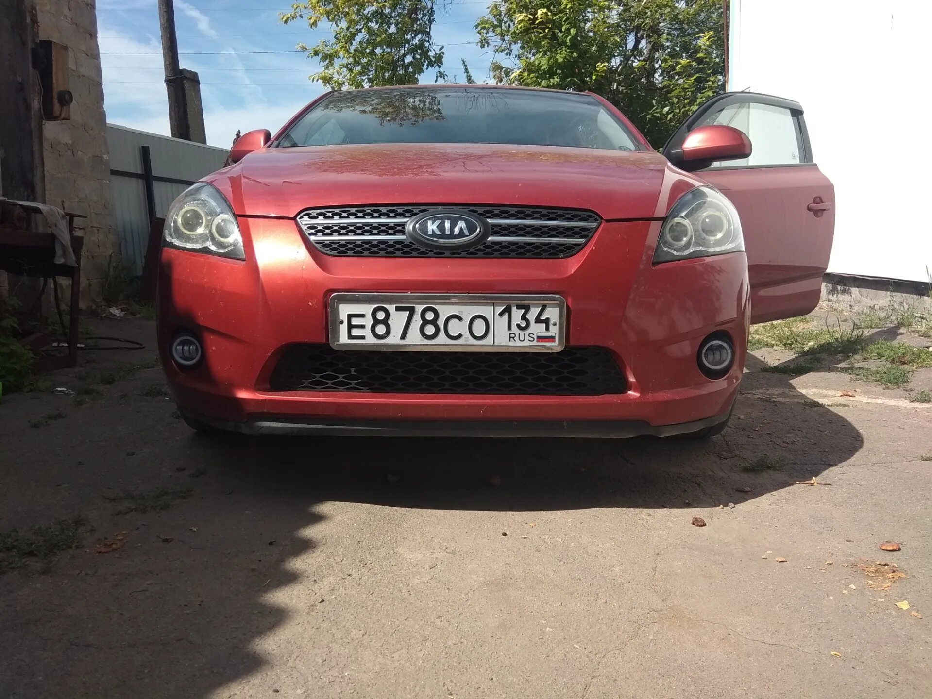 Кия сид 2008 купить. ПТФ Ceed ed 2008. Kia Ceed 2008. Kia Ceed ed 2010 линзы в ПТФ. Фара Kia Ceed 2008.