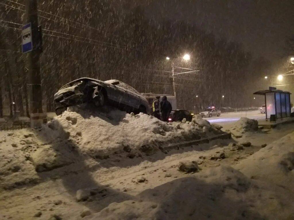 Ну и погода саранск. Последние. происшествия. в. саранске. вечерний саранск последний выпуск происшествия. авария в саранске сегодня ночью.