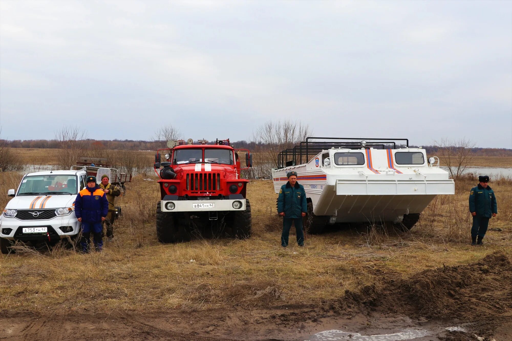 Разлив половодье Рязанская область. Паводок в Рязанской области. Разлив Оки в Рязанской области. Наводнение в Рязанской области. Уровень воды в рязанской области