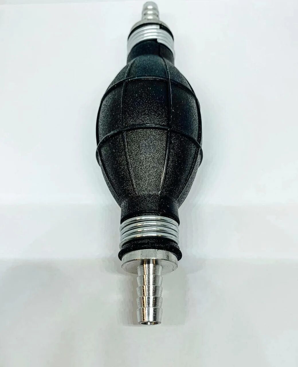 Топливная груша. Груша подкачки топлива сценик 3 дизель. Топливная груша. Топливная груша quicksilver. Груша для перекачки топлива для лодочного мотора.