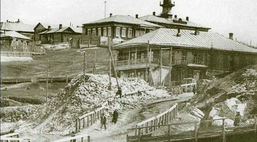 Белорецкий железоделательный завод 19 век. Старый город белорецк. Тирлян белорецк. Тирлян металлургический завод. Белорецк бмк 1762.