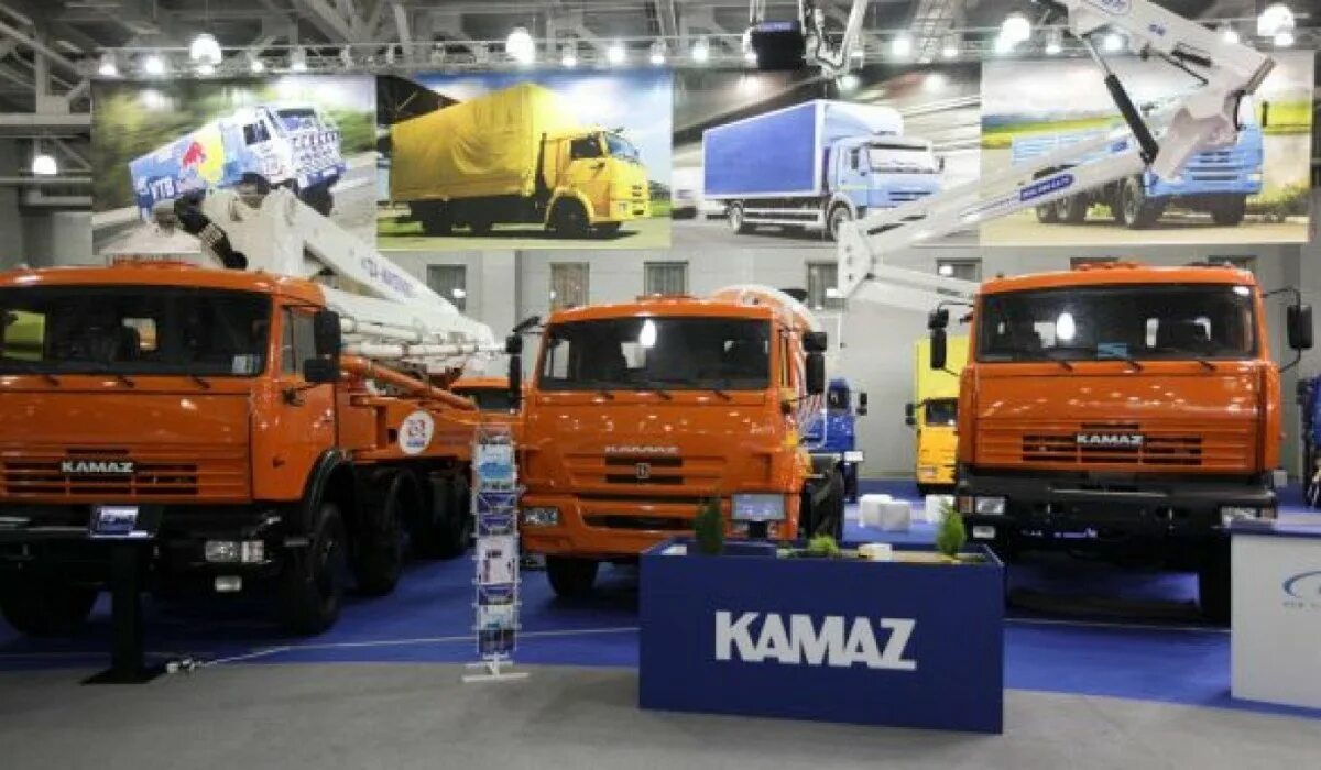 Набережные челны завод камаз. Автосборочный завод камаз. Сборочная линия камаз. Камский автомобильный. Завод камаз в набережных челнах.
