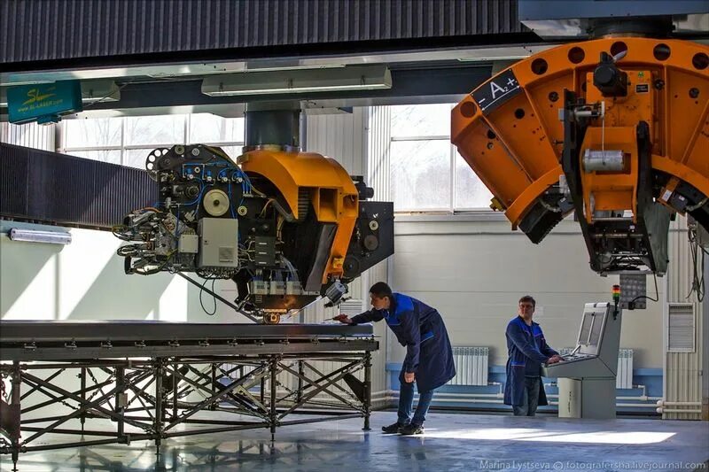 Молодая семья. «технология» им. Р 58876 2020. Р 58876 2020. Ламинат квик степ дуб маджестик.