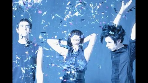 Yeah yeah yeahs heads