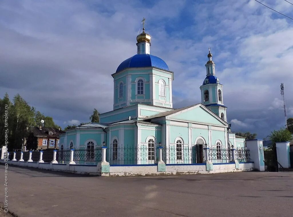 Город советский кировская область. Церковь Советск Кировская область. Церкви города Советска Кировской области. Покровская Церковь Советск Кировская область.