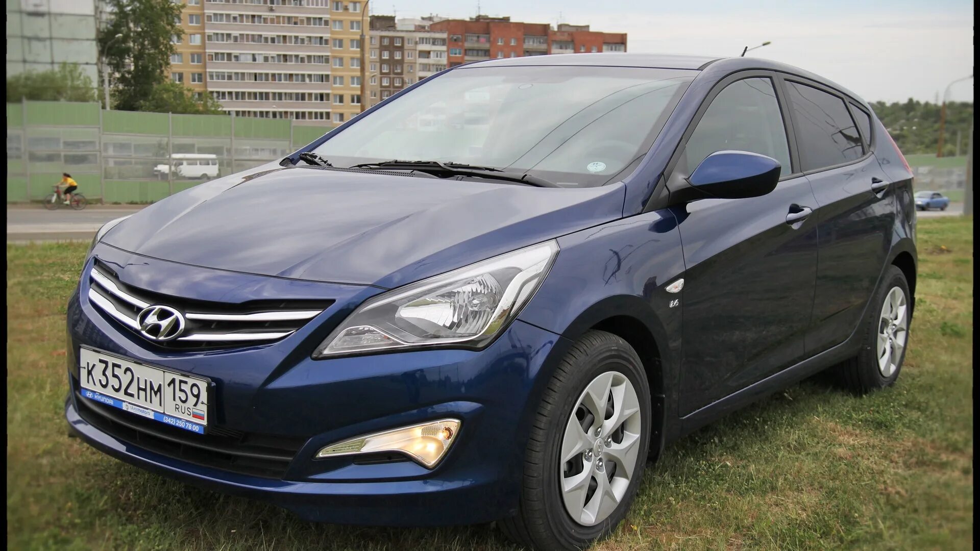 Hyundai Solaris 2016 хэтчбек. Hyundai Solaris 1 и 6 хэтчбек. Хёндай Солярис 2016 хечбек. Hyundai / Solaris FL / 1.6 at. Солярис 2015 год автомат