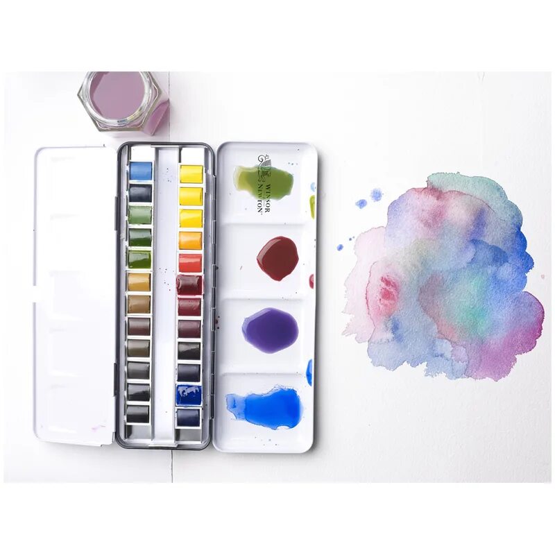 Сухая пастель winsor newton. Winsor & newton aquarell professional 24. Winsor&newton набор акварели. Акварель winsor newton 24 цвета. Кювет.
