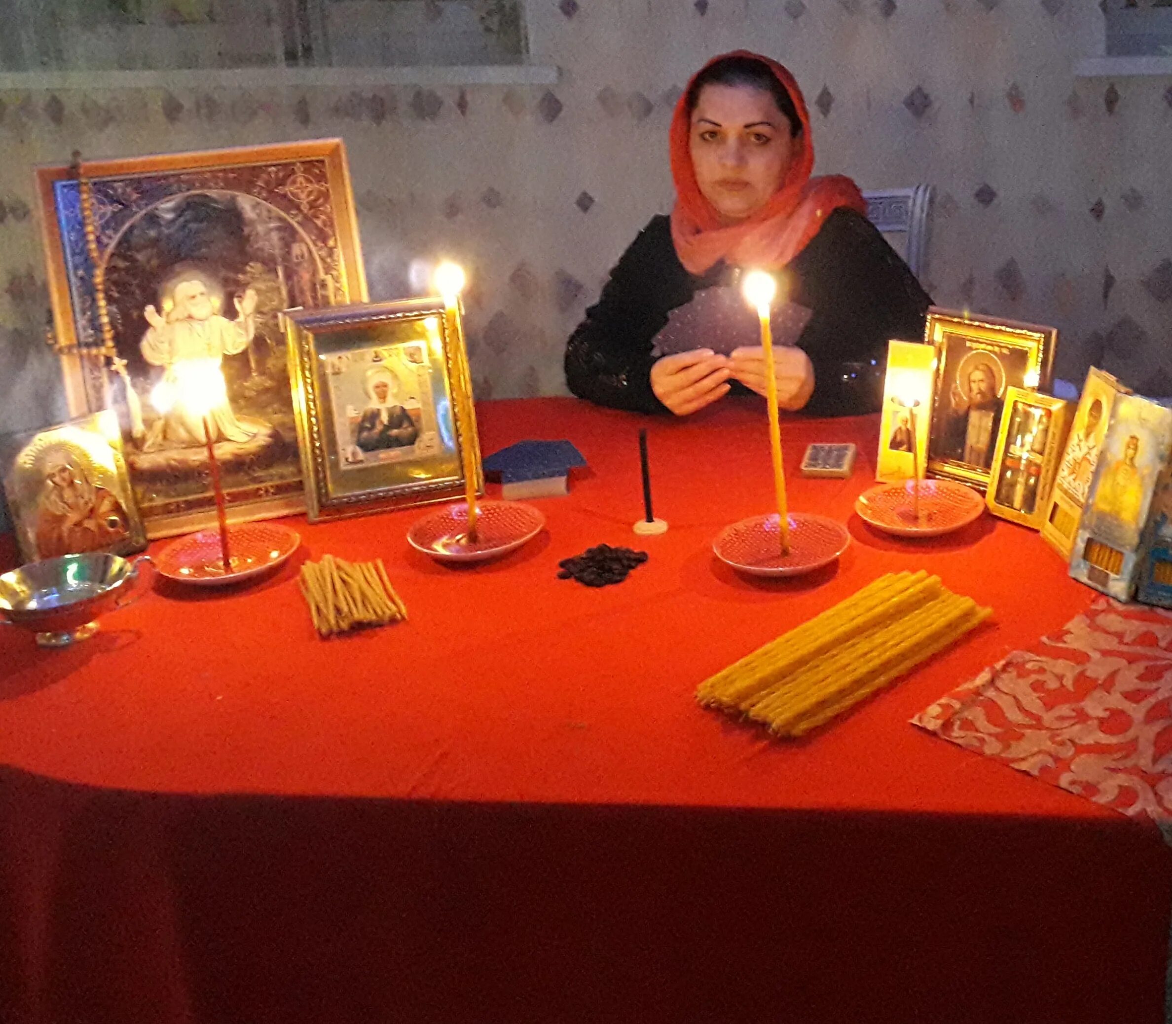 Лечащие и снимающие порчу