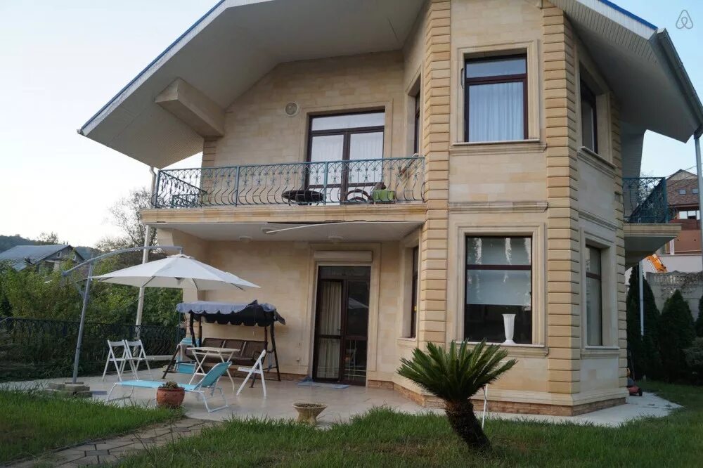 дом в адлере недорого