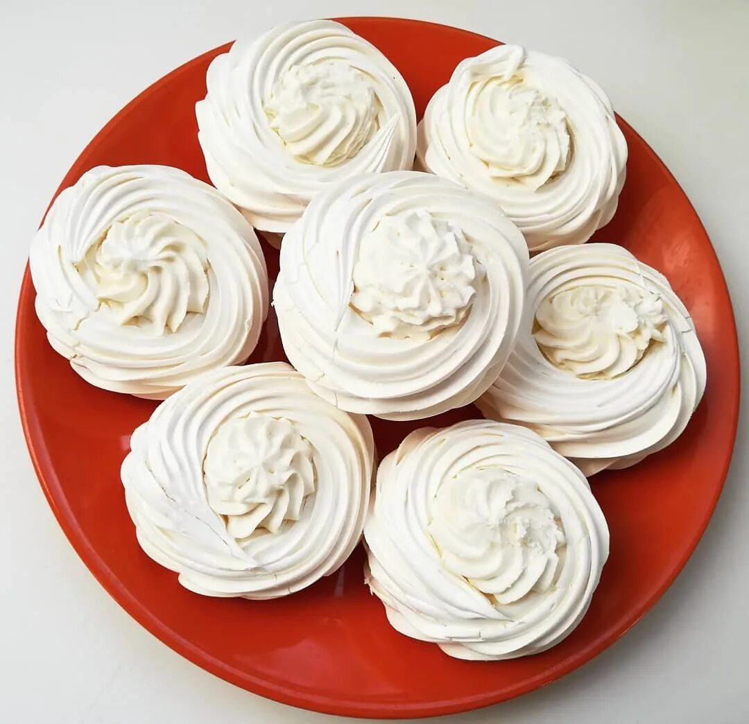 безе воздушное "меренги classic". с меренгой французская выпечка. меренга что это такое в кулинарии. безе французская меренга. безе французская меренга.