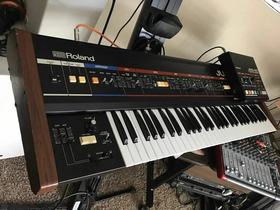 Роланд джуно. Roland juno 60 vst. Roland juno x. Roland juno 60. Roland juno 60 vst.