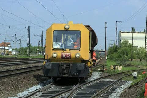 J01 194 Bf Köthen, GAF.jpg. de:User:Falk2. 