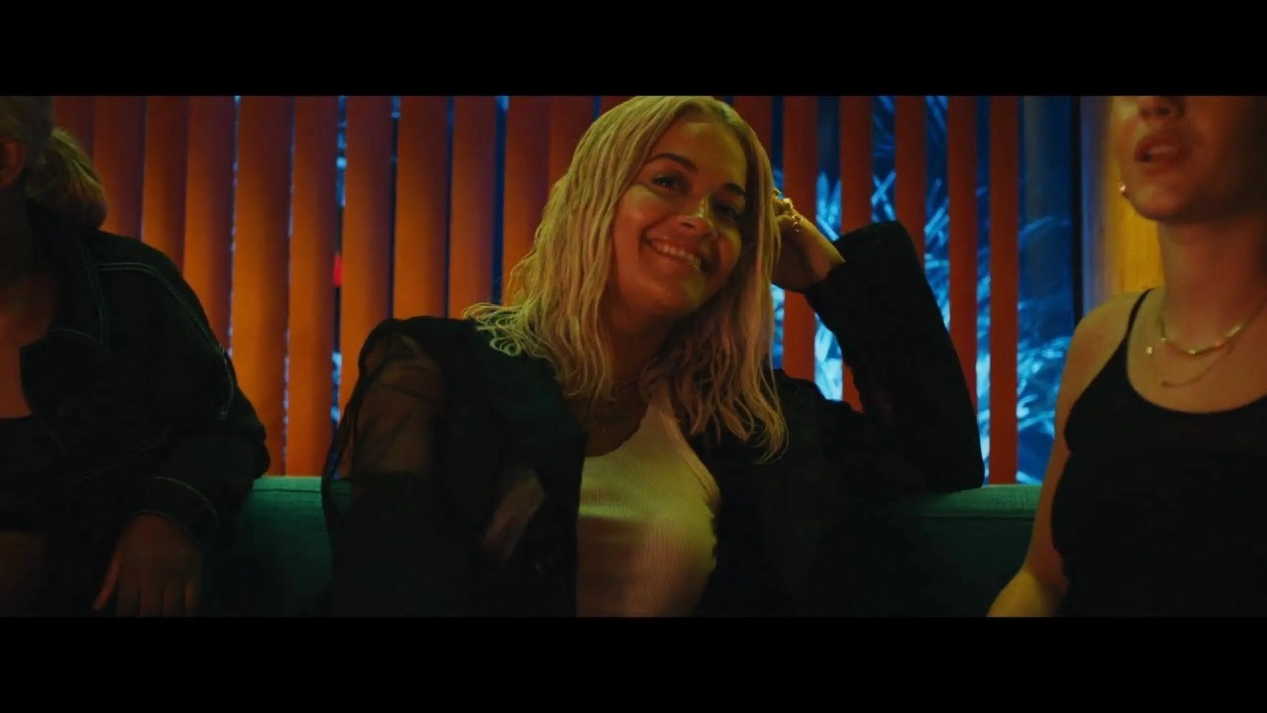 Let you love me rita. Rita let. rita ora let you love me клип. sonny hall в клипе риты ора.