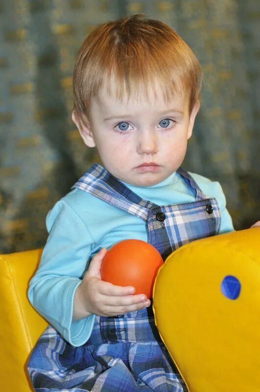 дом малютки в курске. малыши в детских домах. усыновление ребенка. усыновить ребенка девочку. усыновить ребенка 8 лет.
