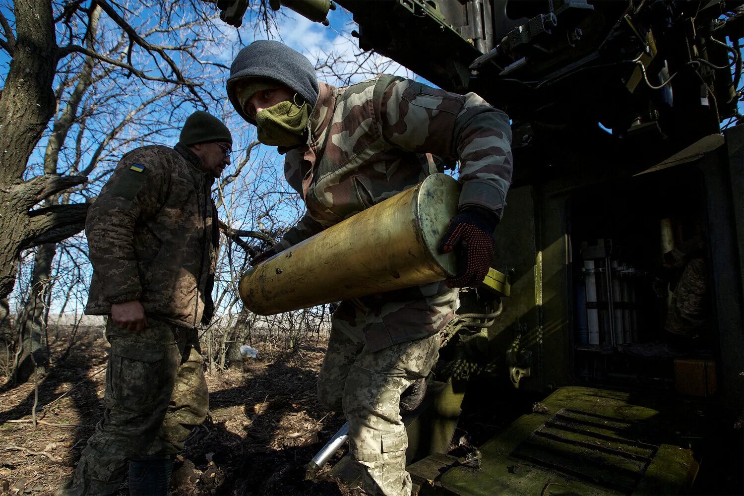 Обедненный уран на украине. Снаряды с обедненным ураном. Военные фото. Кассетные снаряды на Украине.