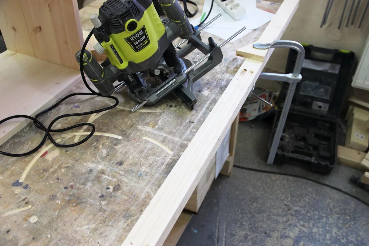 Фестул 1400 фрейзер. Фрезер по дереву интелл те- r0125se. Фрезер макита 0700. Фрезер диолд мэф-1,25. Фрезер of 2200 eb (festool).