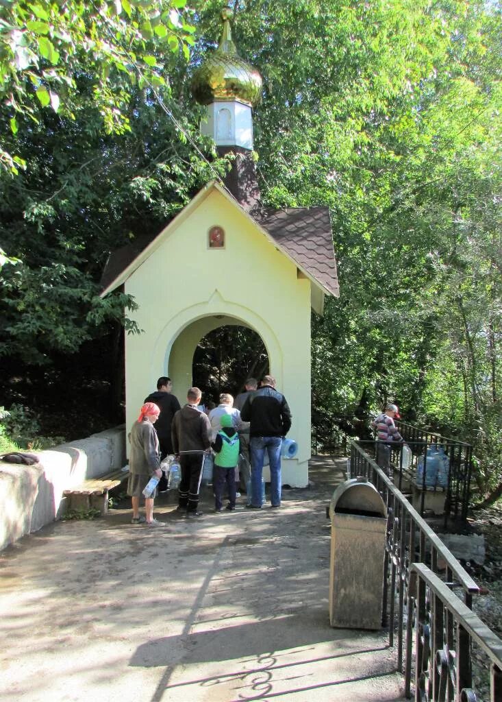 Пермские родники. Родники Пермский край. Родник Пермь. Церковный Родник. Родник на Водниках.