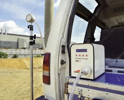 Sampling device