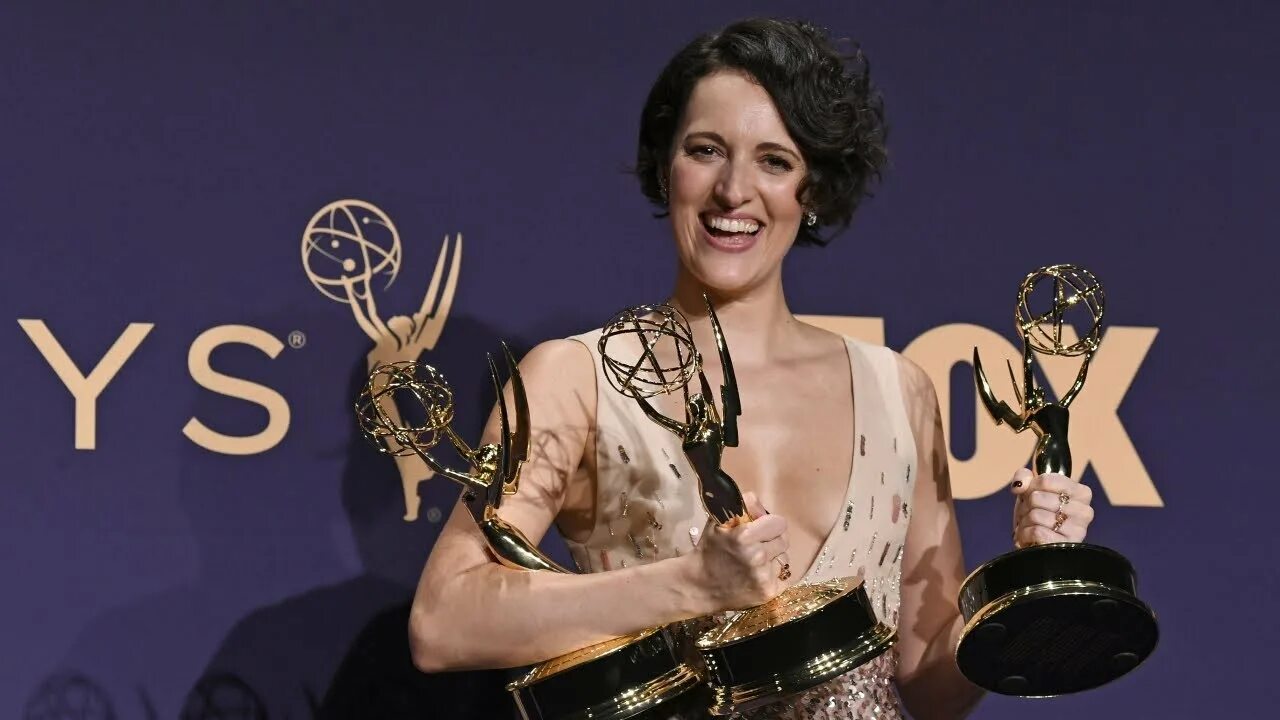 Эмми россум. Эмми россум сейчас. Эмми россум в 16. Премия эмми. Emmy rates.